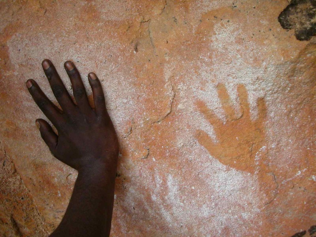 Gundjeihmi hand stencil